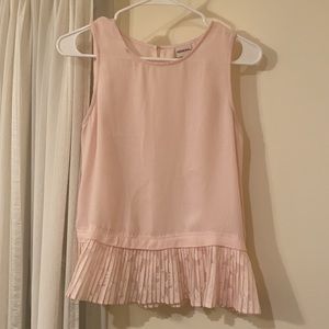 Light pink tank top